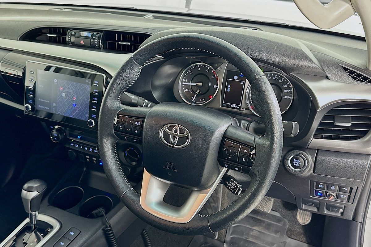 2022 Toyota HILUX SR5 (4x4) GUN126R 4X4