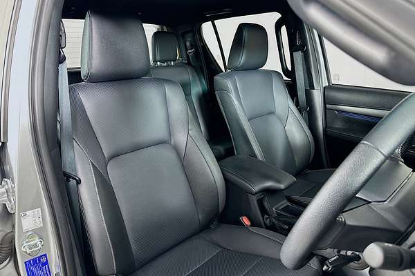 2024 Toyota HILUX ROGUE 48V (4x4) GUN126R 4X4