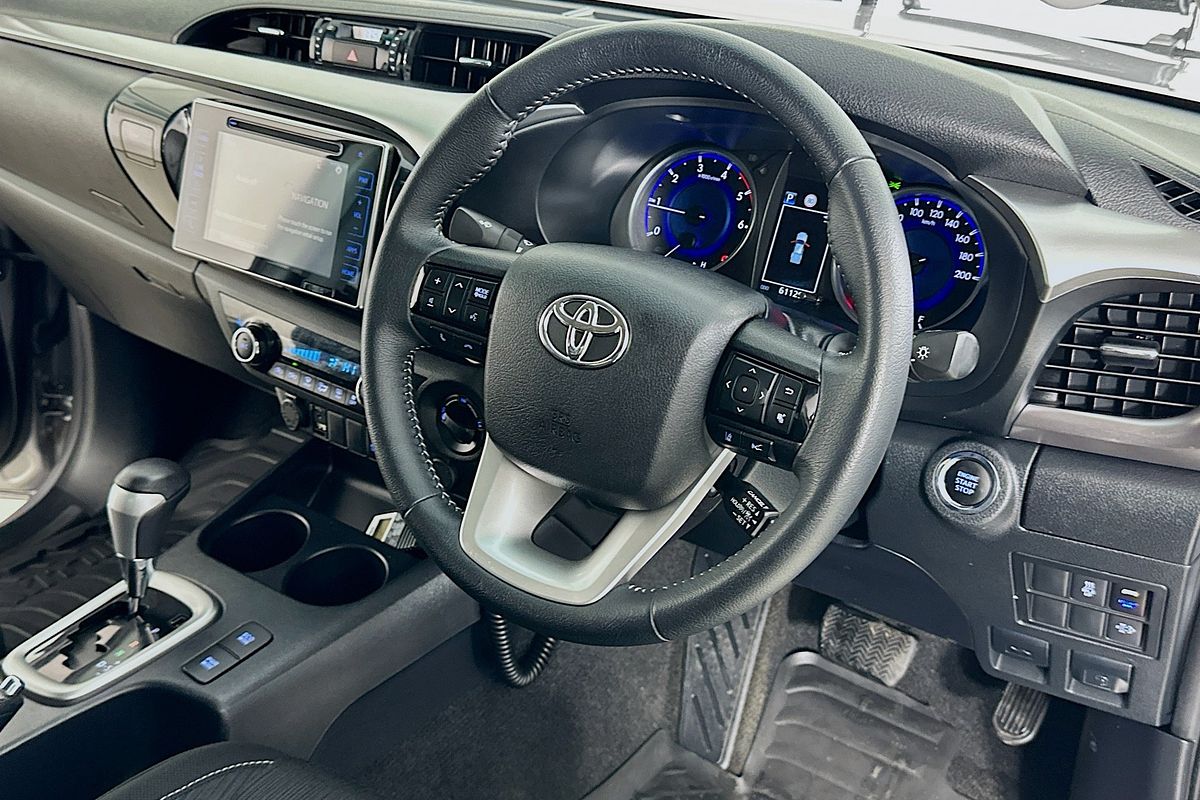 2019 Toyota HILUX SR5 (4x4) GUN126R MY19 4X4