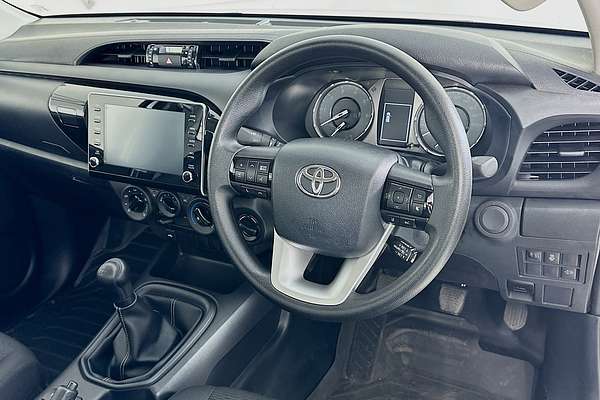 2023 Toyota HILUX SR (4x4) GUN126R 4X4