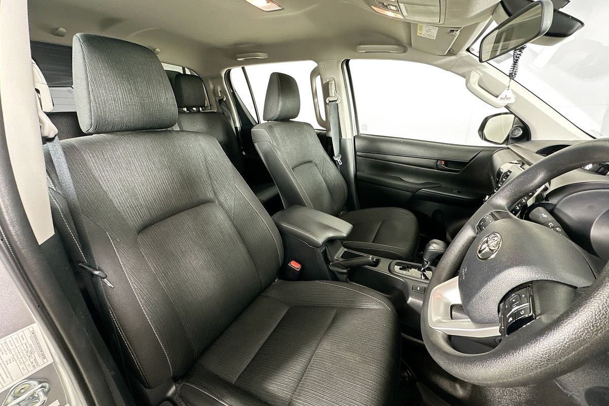 2024 Toyota HILUX SR (4x4) GUN126R 4X4
