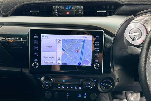2023 Toyota HILUX SR5 + PREMIUM INTERIOR (4x4) GUN126R 4X4