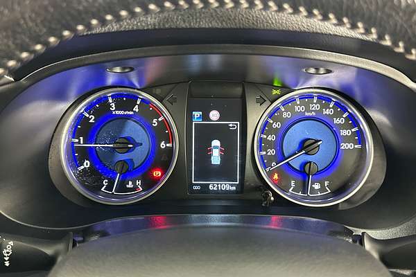 2020 Toyota HILUX SR5 (4x4) GUN126R MY19 UPGRADE 4X4