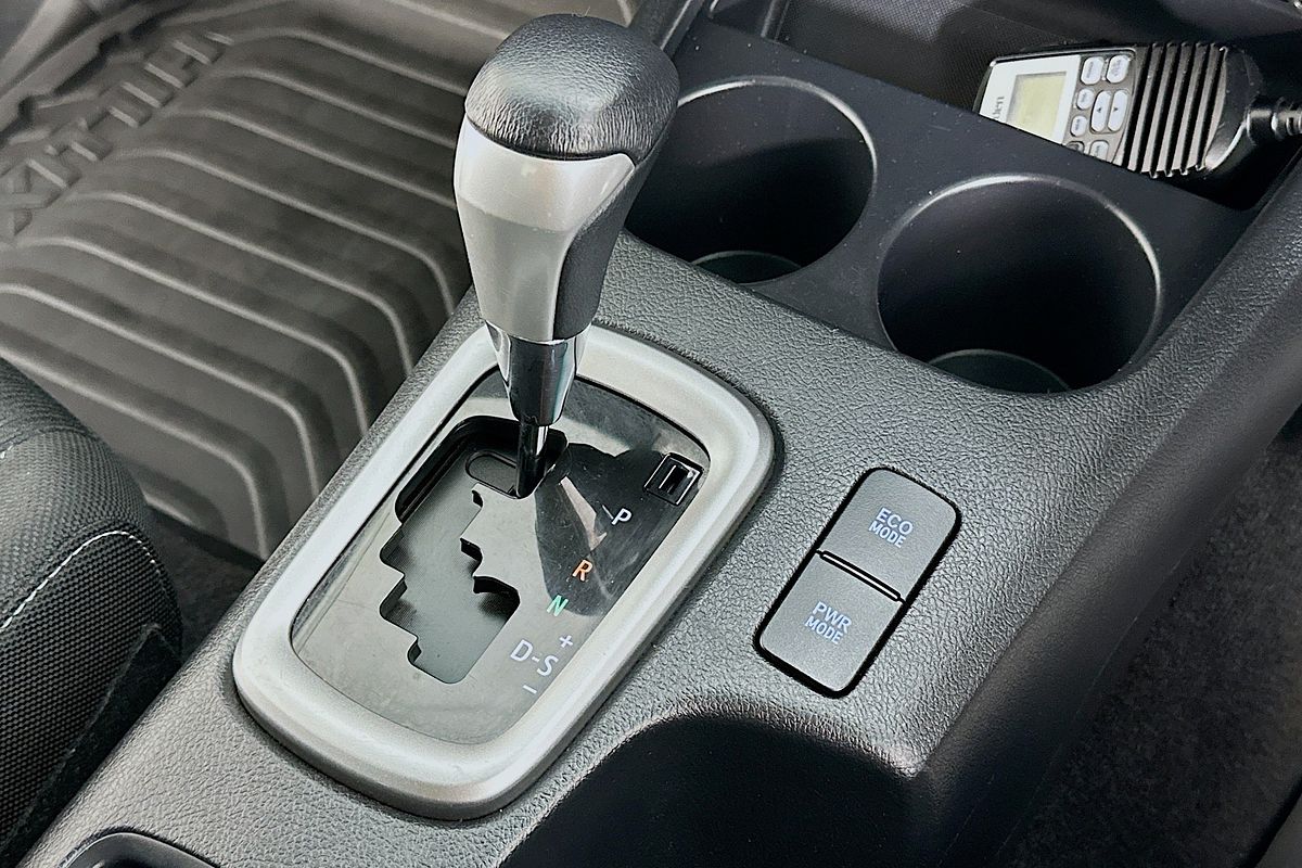 2019 Toyota HILUX SR5 (4x4) GUN126R MY19 4X4