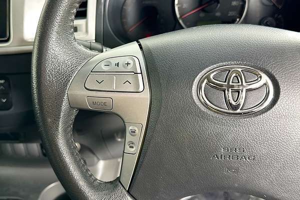 2013 Toyota Hilux SR5 (4x4) KUN26R MY14 4X4