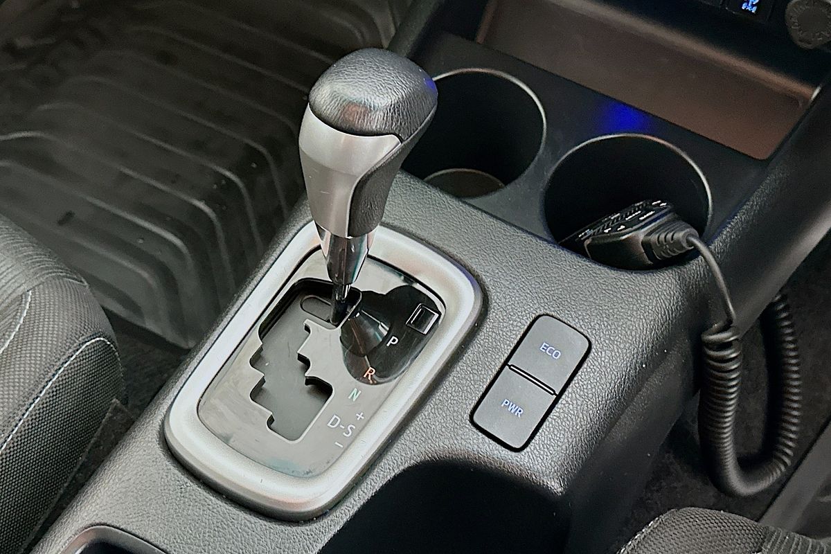 2022 Toyota HILUX SR5 (4x4) GUN126R 4X4