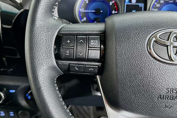 2019 Toyota HILUX SR5 (4x4) GUN126R MY19 4X4