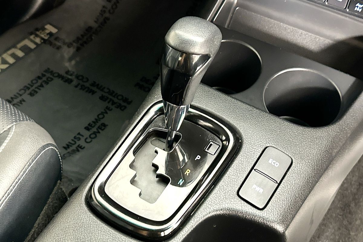 2023 Toyota HILUX ROGUE (4x4) GUN126R 4X4