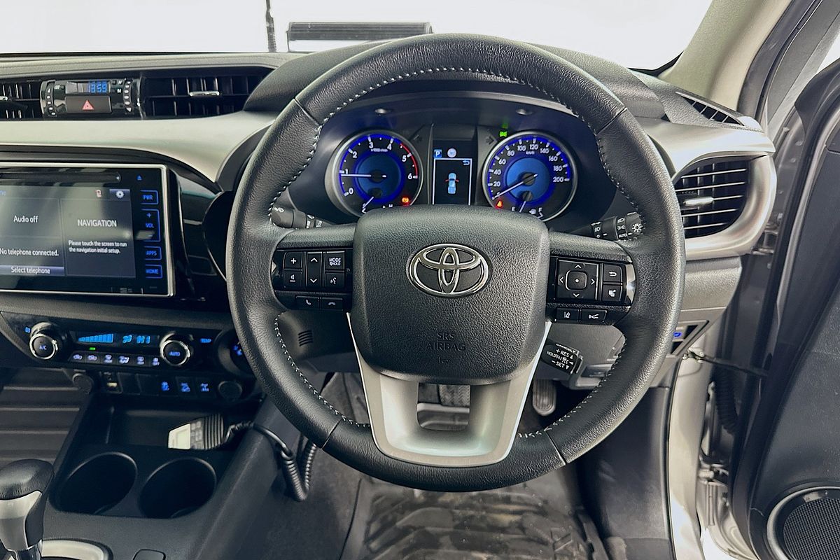 2019 Toyota HILUX SR5 (4x4) GUN126R MY19 4X4