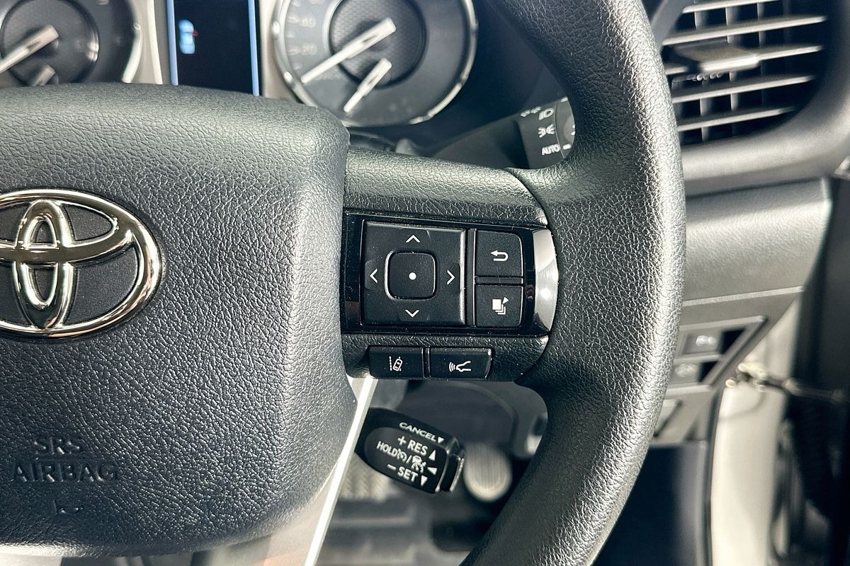 2024 Toyota HILUX SR (4x4) GUN126R 4X4
