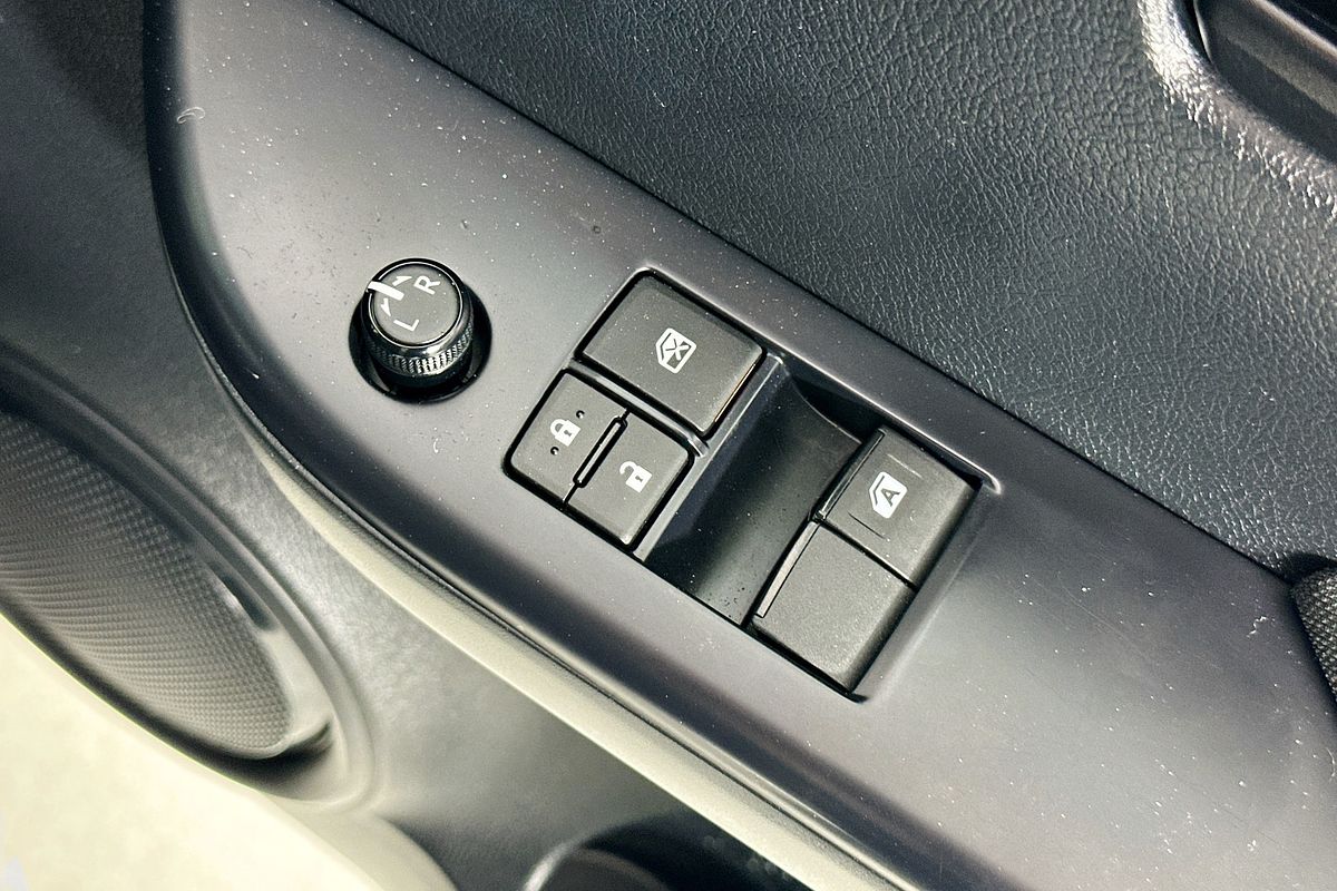 2022 Toyota HILUX WORKMATE (4x2) TGN121R 4x2