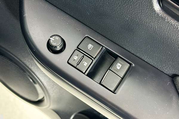 2022 Toyota HILUX WORKMATE (4x2) TGN121R 4x2