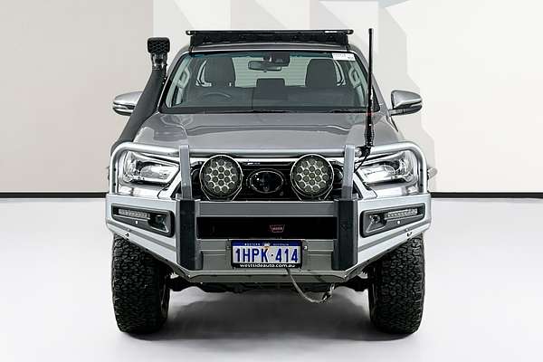 2022 Toyota HILUX SR5 (4x4) GUN126R 4X4