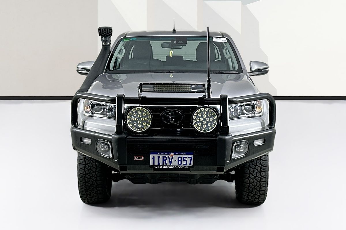 2019 Toyota HILUX SR5 (4x4) GUN126R MY19 4X4