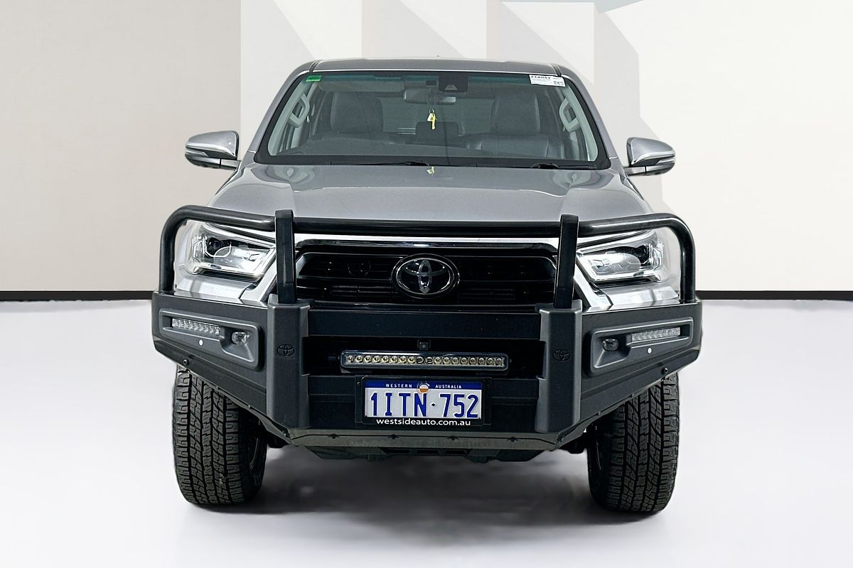 2023 Toyota HILUX SR5 + PREMIUM INTERIOR (4x4) GUN126R 4X4