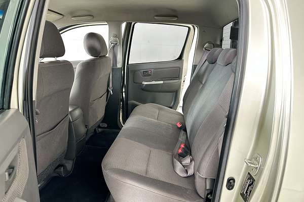 2013 Toyota Hilux SR5 (4x4) KUN26R MY14 4X4