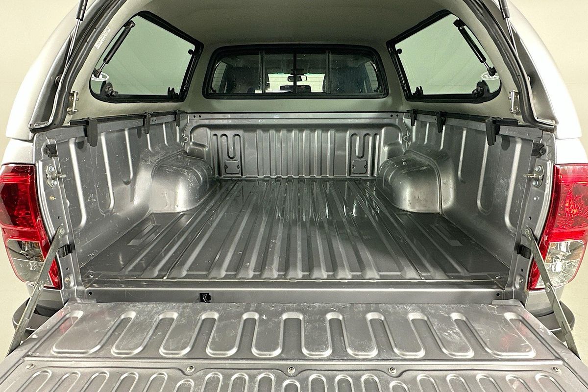 2019 Toyota HILUX SR5 (4x4) GUN126R MY19 4X4