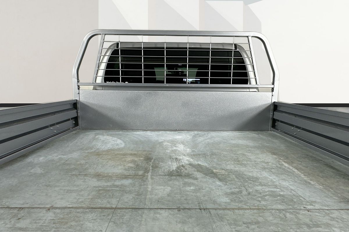 2020 Toyota HILUX SR5 (4x4) GUN126R FACELIFT 4X4