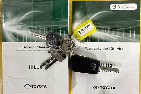 2022 Toyota HILUX WORKMATE (4x2) TGN121R 4x2