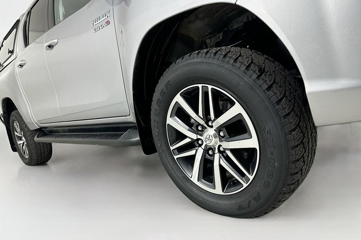 2019 Toyota HILUX SR5 (4x4) GUN126R MY19 4X4
