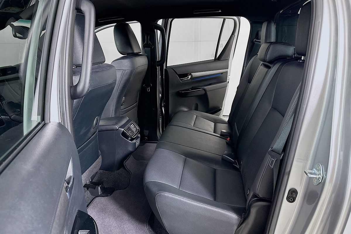 2024 Toyota HILUX ROGUE 48V (4x4) GUN126R 4X4
