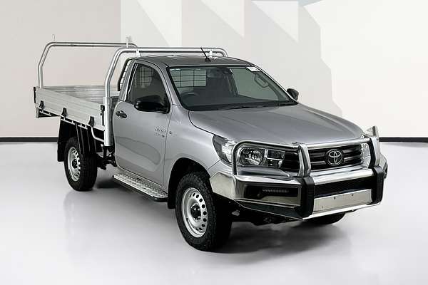 2020 Toyota HILUX SR (4x4) GUN126R FACELIFT 4X4
