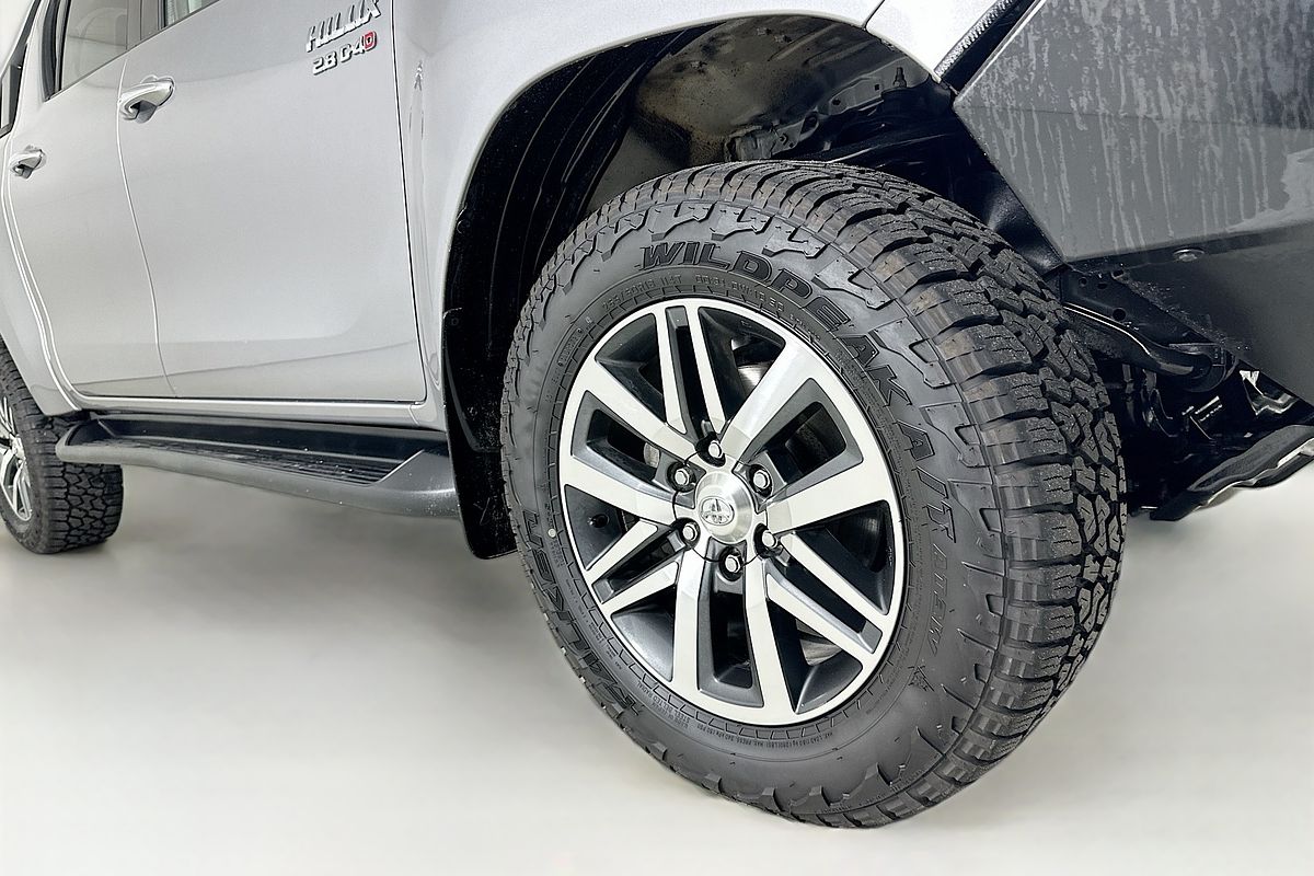 2019 Toyota HILUX SR5 (4x4) GUN126R MY19 4X4