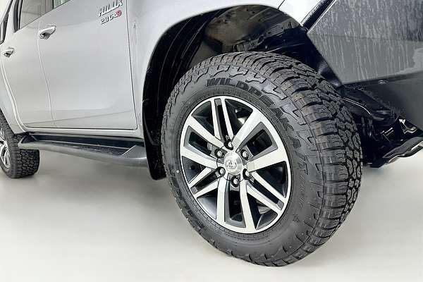 2019 Toyota HILUX SR5 (4x4) GUN126R MY19 4X4