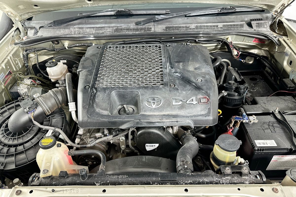 2013 Toyota Hilux SR5 (4x4) KUN26R MY14 4X4