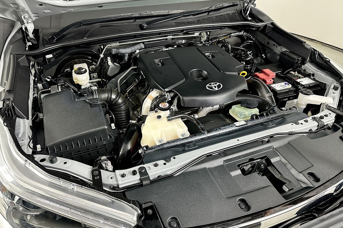 2019 Toyota HILUX SR5 (4x4) GUN126R MY19 4X4