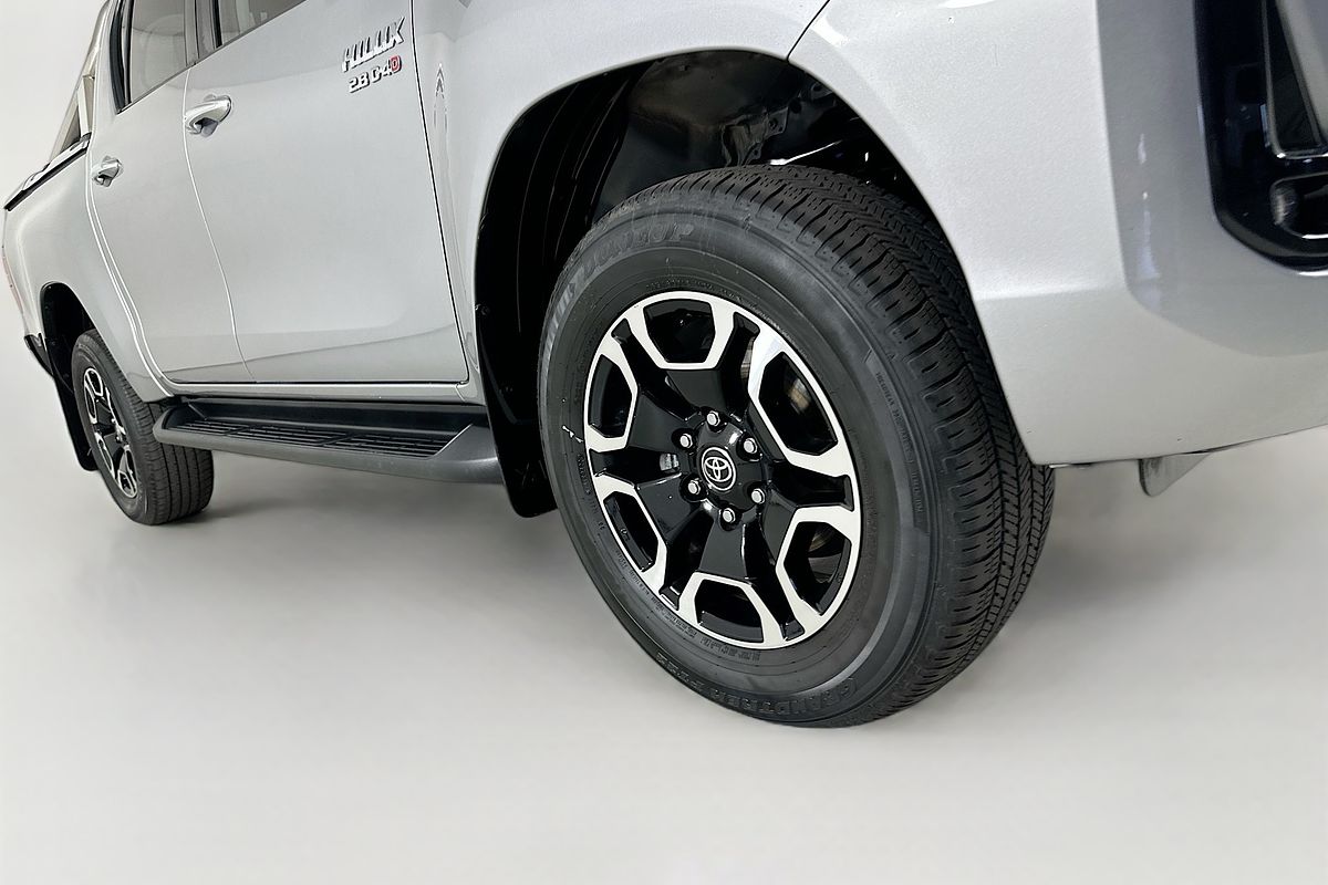 2022 Toyota HILUX SR5 (4x4) GUN126R 4X4