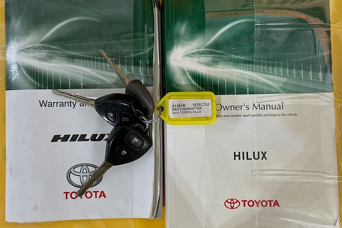 2015 Toyota HILUX SR5 (4x4) KUN26R MY14 4X4