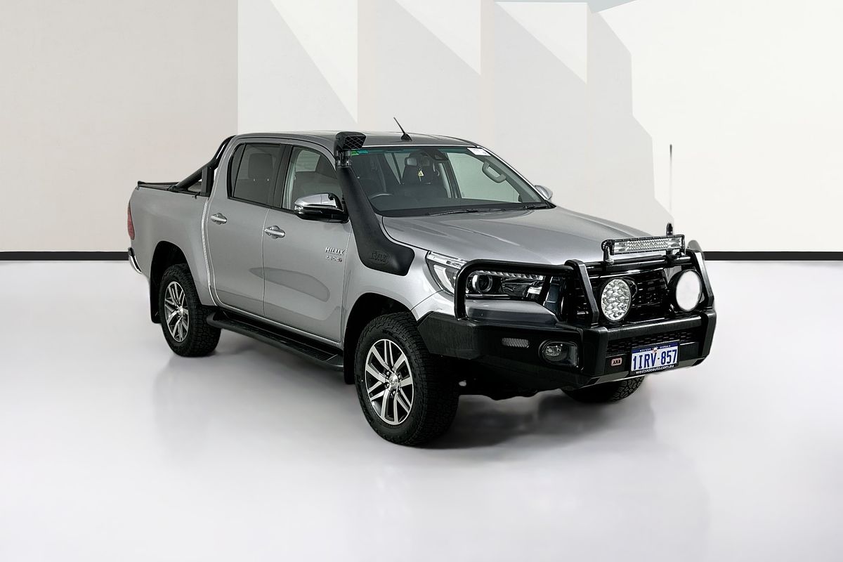 2019 Toyota HILUX SR5 (4x4) GUN126R MY19 4X4