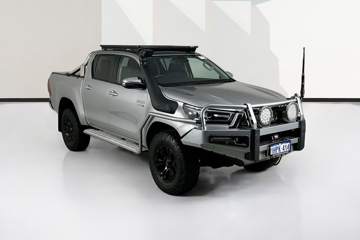 2022 Toyota HILUX SR5 (4x4) GUN126R 4X4