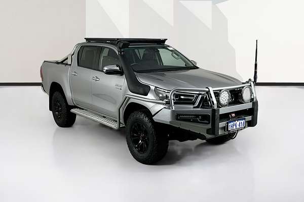 2022 Toyota HILUX SR5 (4x4) GUN126R 4X4