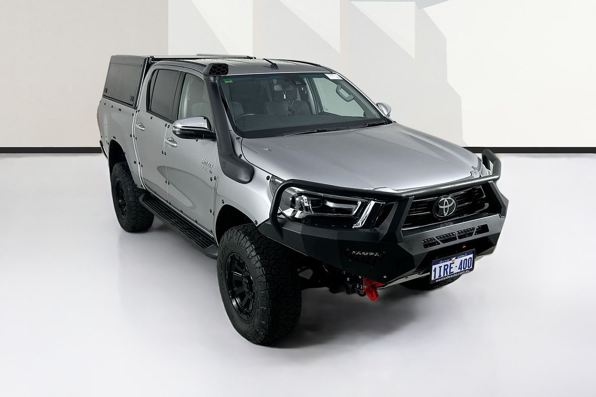 2021 Toyota HILUX SR5 (4x4) GUN126R FACELIFT 4X4