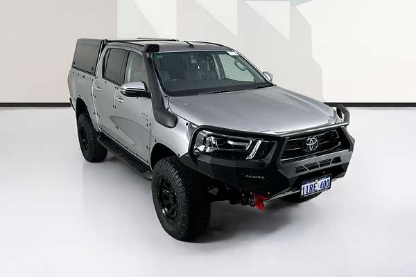 2021 Toyota HILUX SR5 (4x4) GUN126R FACELIFT 4X4