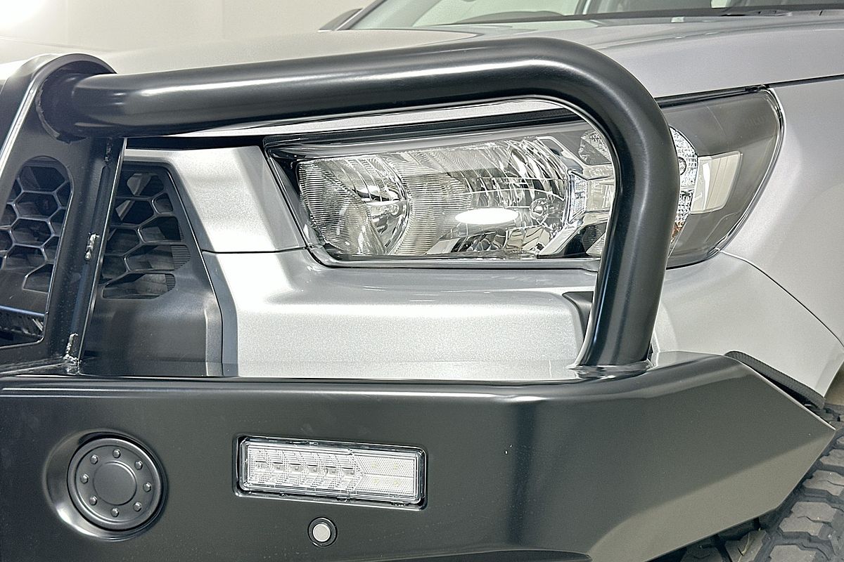 2024 Toyota HILUX SR (4x4) GUN126R 4X4