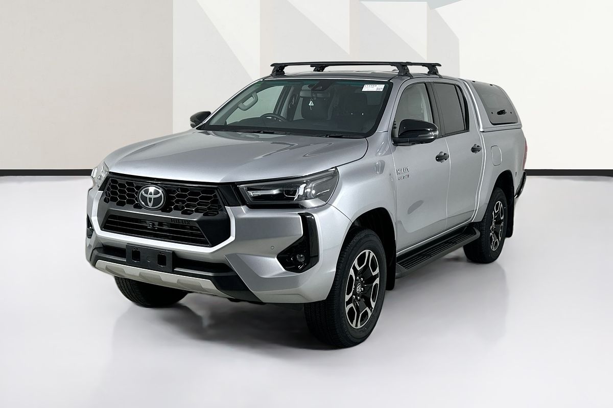 2024 Toyota HILUX SR5 48V (4x4) GUN126R RC 4X4