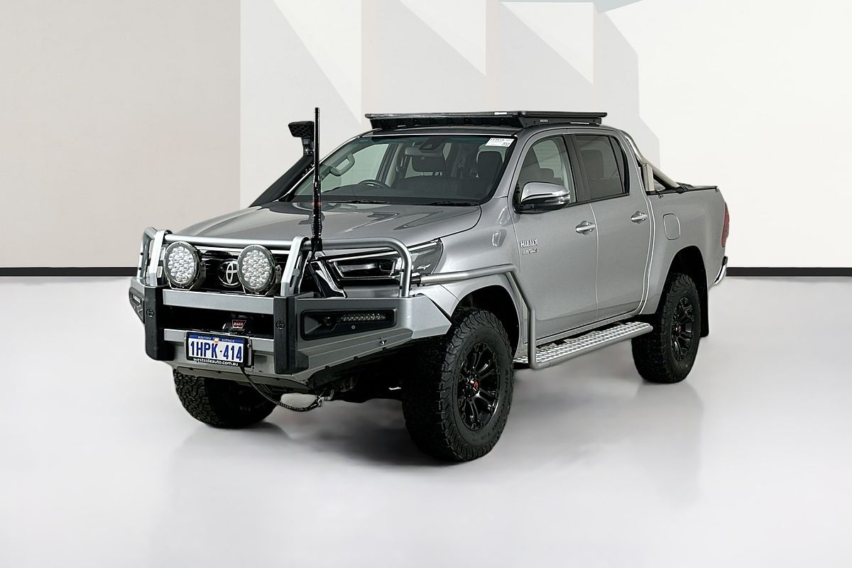 2022 Toyota HILUX SR5 (4x4) GUN126R 4X4