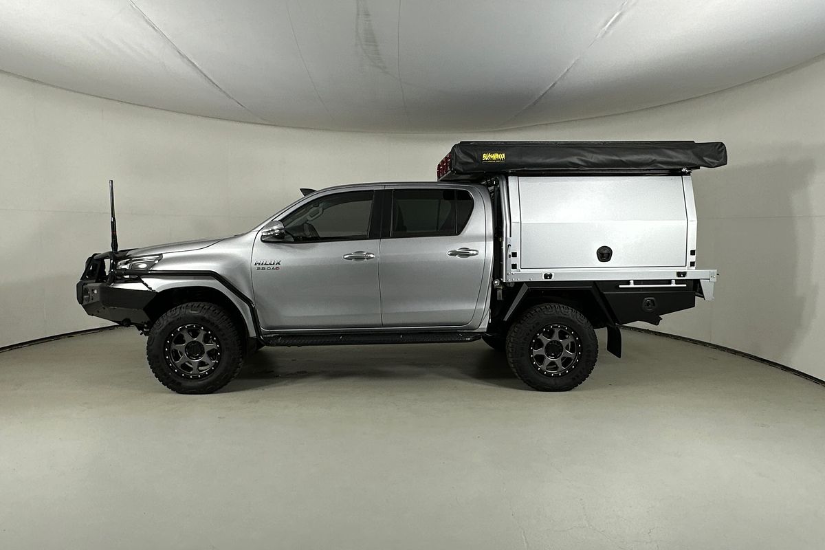 2022 Toyota HILUX SR5 (4x4) GUN126R 4X4