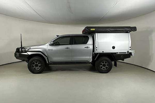 2022 Toyota HILUX SR5 (4x4) GUN126R 4X4