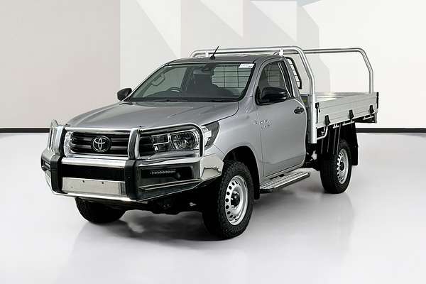 2020 Toyota HILUX SR (4x4) GUN126R FACELIFT 4X4