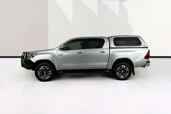 2021 Toyota HILUX SR5 (4x4) GUN126R FACELIFT 4X4