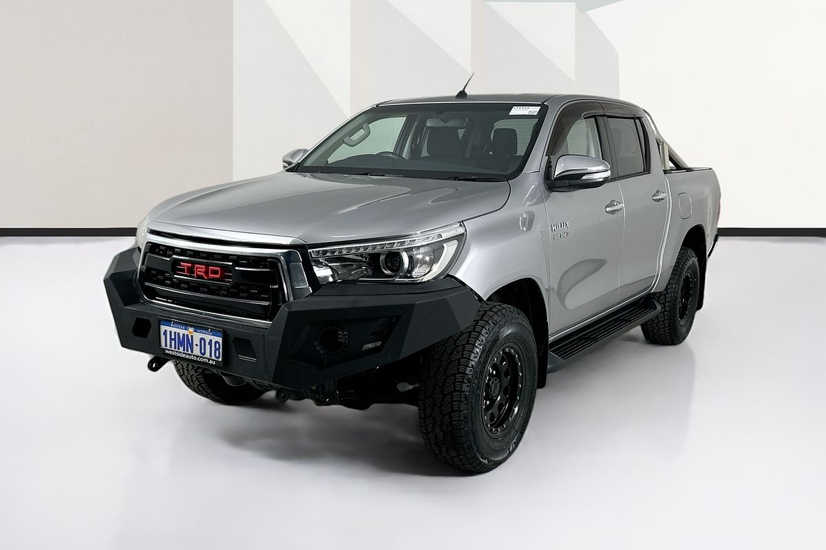 2017 Toyota HILUX SR5 (4x4) GUN126R 4X4