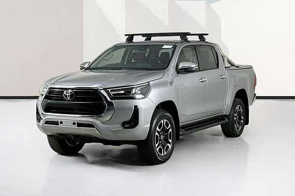 2022 Toyota HILUX SR5 (4x4) GUN126R 4X4