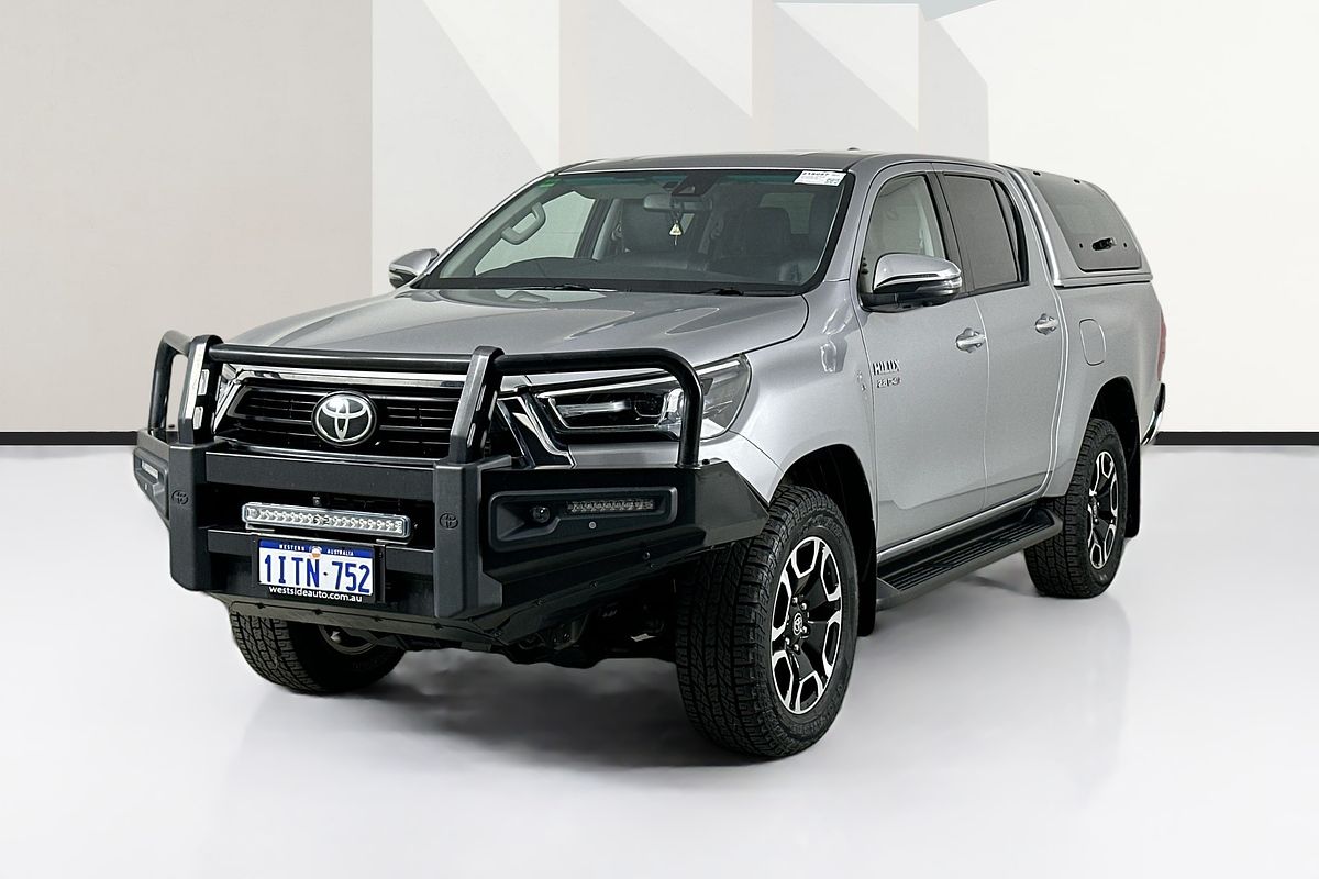 2023 Toyota HILUX SR5 + PREMIUM INTERIOR (4x4) GUN126R 4X4