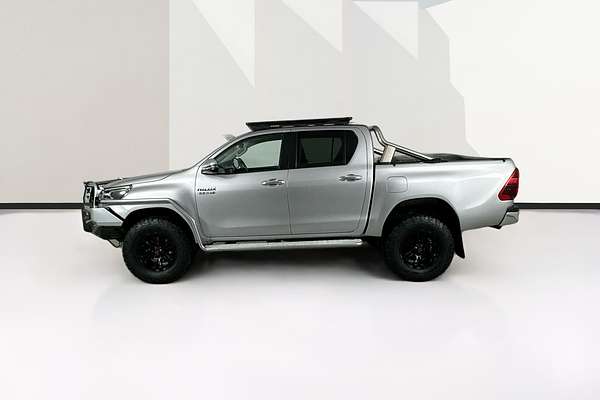 2022 Toyota HILUX SR5 (4x4) GUN126R 4X4
