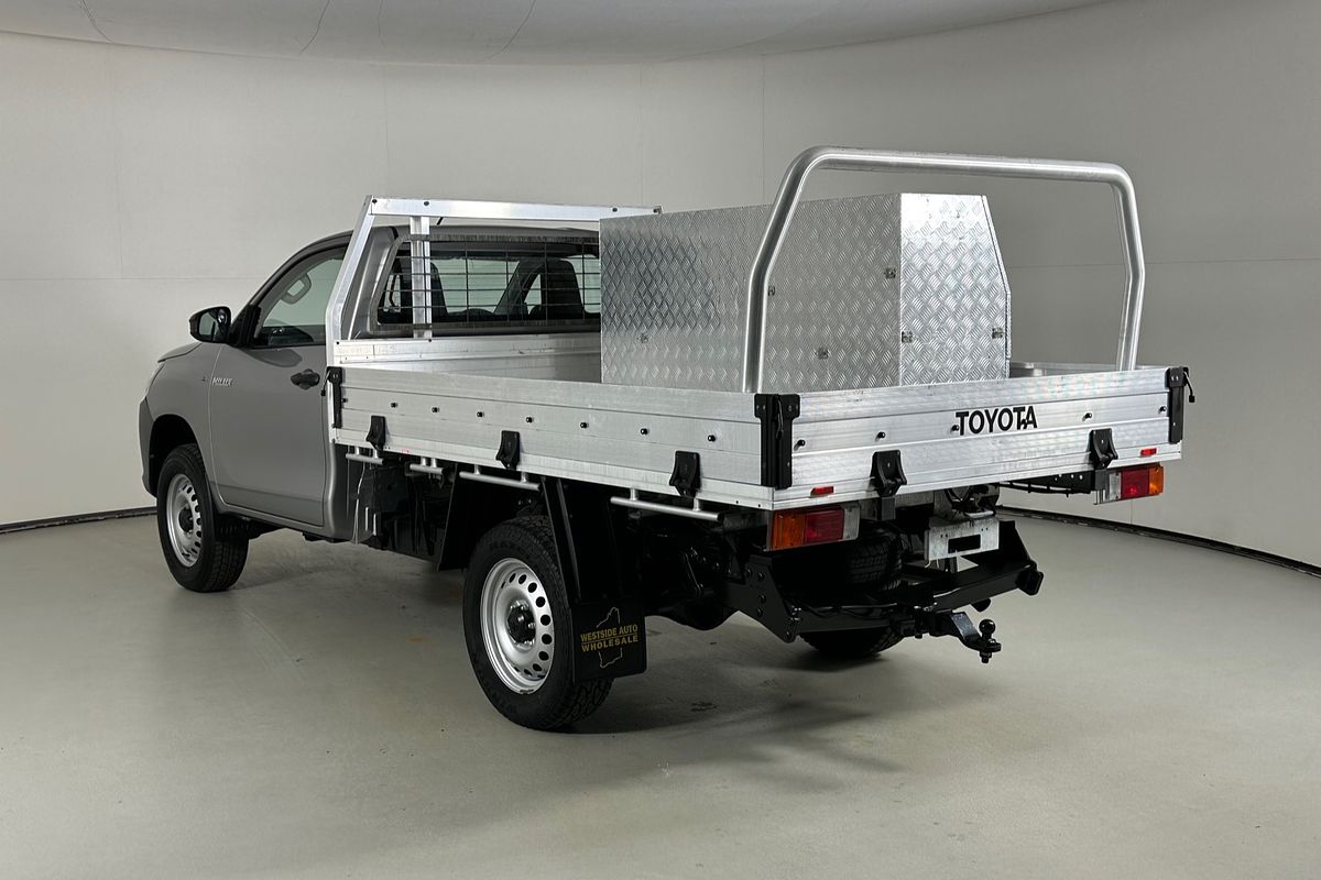 2020 Toyota HILUX WORKMATE HI-RIDER GUN135R FACELIFT 4x2