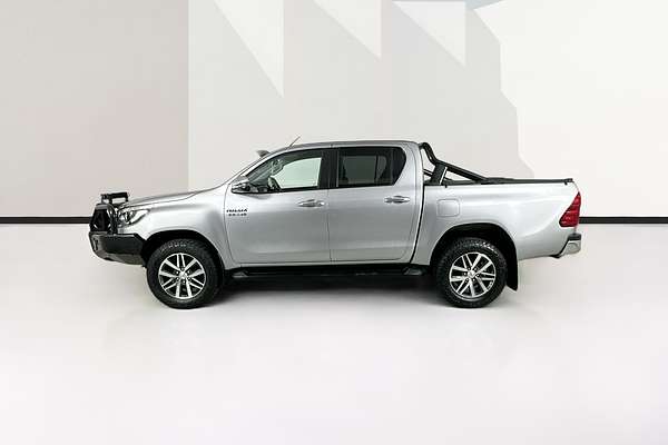 2019 Toyota HILUX SR5 (4x4) GUN126R MY19 4X4